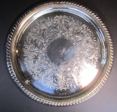 Bandeja Redonda Sheridan 12" Detalle Fino Patrón de Desplazamiento Plateado Taunton Foto 1 de 4