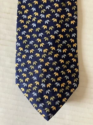 Gravata masculina Beaufort seda cetim azul marinho multicolorida mini elefantes - Imagem 1 de 4