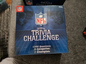 NFL Gridiron Trivia Challenge Board Game Set USAopoly  - Picture 1 of 19