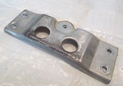 Soporte de montaje de riel de asiento delantero Suzuki GSXR600 GSXR1000 GSXR750 2006-2017 Foto 1 de 4