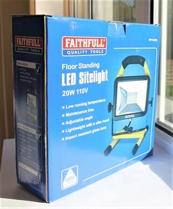 Faithfull SMD LED Pod Standort Flutlicht, 110 V, 20 W, 1800 Lumen - FPPSL20FL - Bild 1 von 5