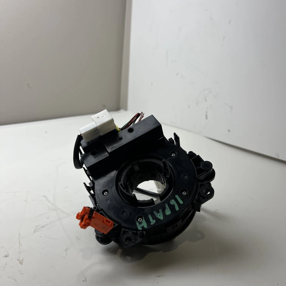 2016 NISSAN PATHFINDER STEERING WHEEL CLOCK SPRING 255543JA1B OEM - Image 1 of 4