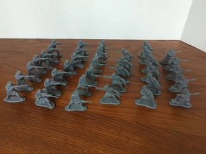 Mars 32002 Mujahideen, Afghan War 1979-1989 1/32 Toy Soldiers 36 Figures 6 Poses - Picture 1 of 13