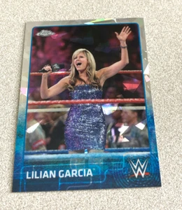 2015 Topps Chrome WWE Atomic Refractor #44 Lillian Garcia - Picture 1 of 2