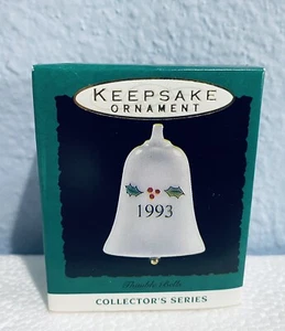 Hallmark Keepsake Ornament Miniatur Fingerhut Glocken 4. in Serie 1993 NEU - Bild 1 von 3