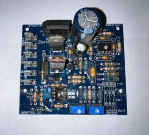 07527316-B01 Maxitrol Signal Conditioner - Picture 1 of 3