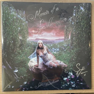Suki Waterhouse SIGNED Memoir of a SPARKLEMUFFIN PEARL VINYL Autographed Record - Image 1 of 3