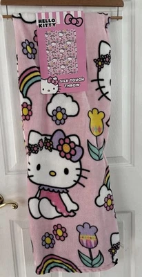 Manta Sanrio Hello Kitty 50" X 70" “SPRING SPARKLE” Silk Touch NUEVA CON ETIQUETAS Foto 1 de 4