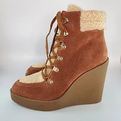 Botas anabela Jessica Simpson Maelyn camurça shearling tamanho 10,5 m novas com etiquetas - Imagem 1 de 4