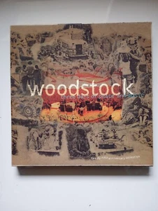 Woodstock Display And Book - Picture 1 of 7