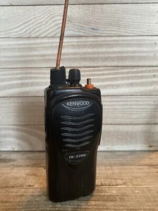 Kenwood TK-2300 Black 16-Channel Compact VHF Handheld 2-Way Radio - Read - Picture 1 of 13