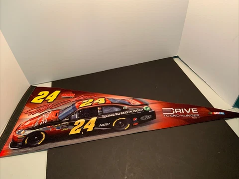 Jeff Gordon #24 Drive to End Hunger 2011 NASCAR Wincraft Official Pennant Cover