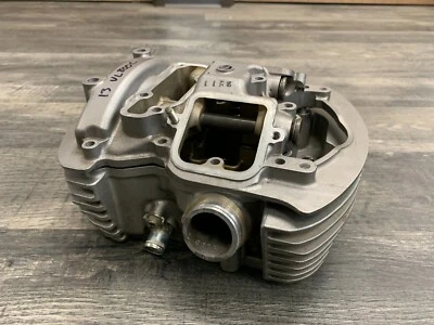 Suzuki 2011 - 2022 VL800 C50 Boulevard E33 California Rear Engine Cylinder Head  Foto 1 de 4