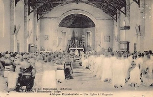 Uganda - Mass in a Ugandan church - Publ. Missionary Sisters of Our Lady of Afri - Picture 1 of 2