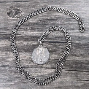 Antique Round Our Lady Of Mt Carmel Religious Medal Old Silver Pendant W Chain - Picture 1 of 10