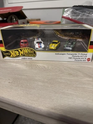 Juego de caja Hot Wheels Premium Volkswagen Transporter Porsche. 917LH - 911R - 935 Foto 1 de 2
