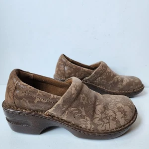 Born BOC Leather Shoes Womens Size 8.5 Embossed Design Clogs Nurse Work Comfort - Picture 1 of 11