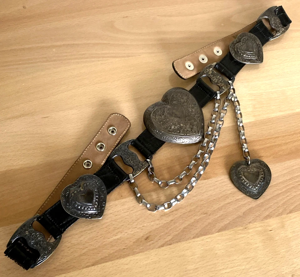VTG Streets Ahead Mia Heart Belt Black Croc Leather Concho Chain Rock Star 32" S - Image 1 of 4