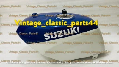 Suzuki RGV250 VJ21 1988-1989 Aluminum Alloy White & Blue Painted Petrol Tank - Image 1 of 4