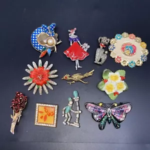 Lot Of 11 Vintage Brooches Pendants - Picture 1 of 24