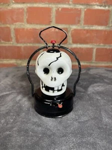 Vintage Halloween Milchglas Totenkopf Laterne Skelett beleuchtet getestet funktioniert - Bild 1 von 10
