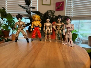 Dragon Ball Z DBZ Ultimate Frieza Goku Vegito JAKKS 2005 2006 RARE - Picture 1 of 6