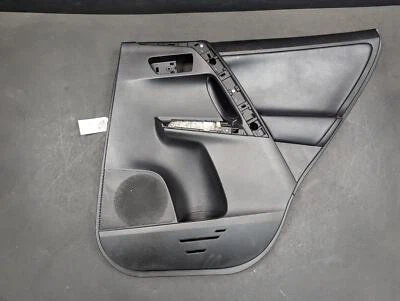 Отделочная панель задней правой двери 2018 Toyota RAV4 67513-X1B13 2016 2017 - Изображение 1 из 4