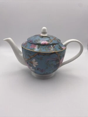 Maxwell Williams Cashmere Victorian Small Teapot 3/4 Pints - Image 1 of 4
