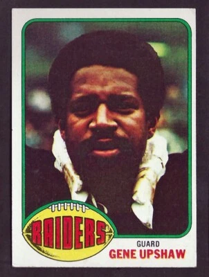 1976 Topps #295 GENE UPSHAW Oakland Raiders FLAWLESS SURFACE - VGEX 03 - Image 1 of 2