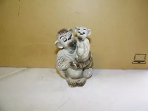 Vintage Monkey and Baby Ceramic Arts Studio Madison Wis. Salt & Pepper Shakers - Picture 1 of 6