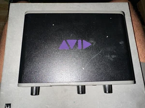 Avid Fast Track Solo USB Channel - Audio Interface Only - Picture 1 of 4