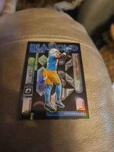 Donruss Optic Diamond Hands 2022 Keenan Allen Los Angeles Chargers #DH-9 - Imagen 1 de 2