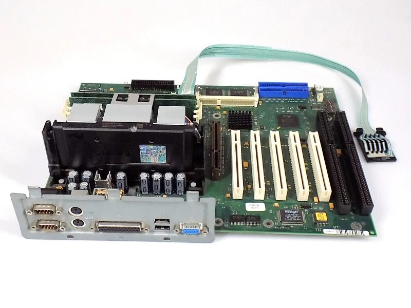 Mainboard CPU RAM Bundle: Fujitsu S26361-D1064 A12 GS5 + Intel P2 350Mhz + 128MB - Bild 1 von 1