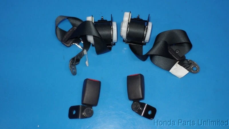 04-08 Mazda Rx8 OEM JUEGO CINTURONES DE SEGURIDAD TRASEROS NEGRO Foto 1 de 1