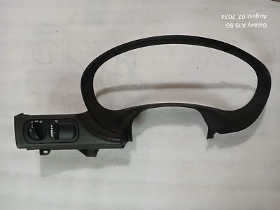 Chrysler Concorde 1999 interruptor de luz y bisel de tablero de un auto de 50.000 millas Foto 1 de 3