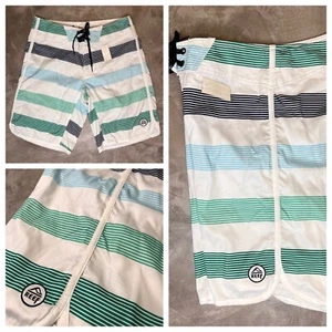 NEW Reef River Jetties Board Shorts Men’s Size 30 Surfing Swim White Green NWOT - Picture 1 of 8