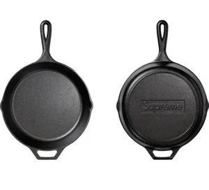 Supreme x Lodge 10" Gusseisenpfanne schwarz SS22 (L8SKSUP) Einheitsgröße Neu im Karton - Bild 1 von 2
