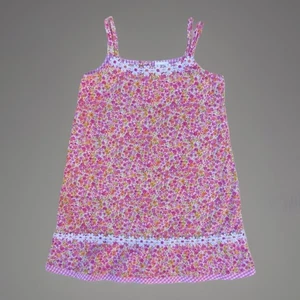 Trägerkleid Mädchen Größe 6 rosa Blumenmuster bestickt Blumen Blueberi Boulevard - Bild 1 von 13