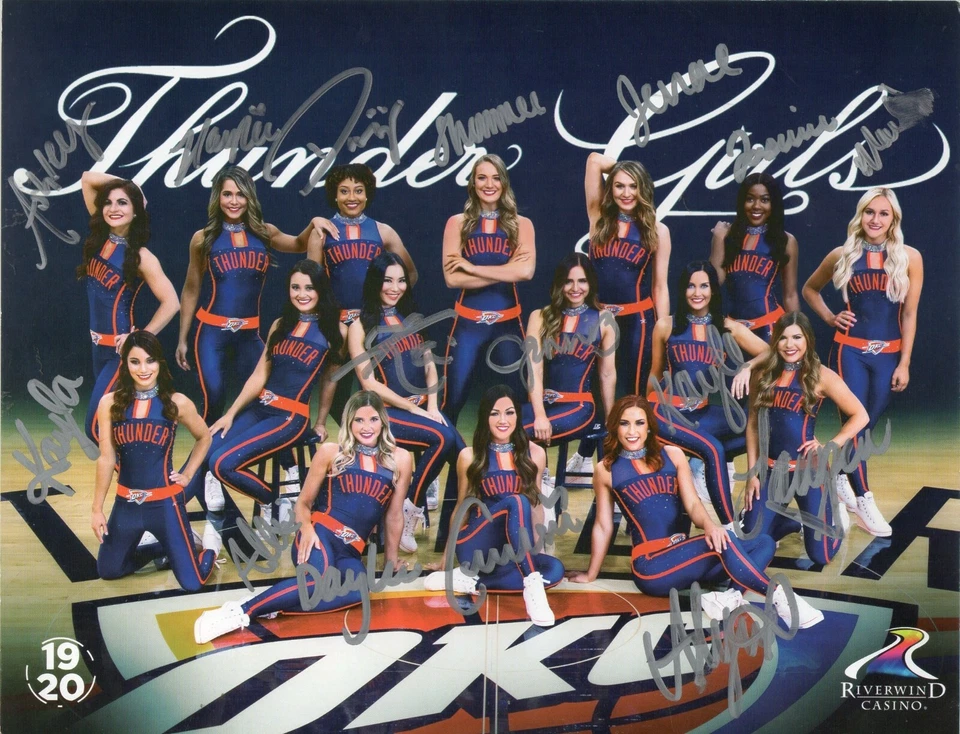 OKLAHOMA CITY THUNDER GIRLS 2019/20 DANCERS PHOTO ALL 16 SIGNATURES - Image 1 of 1