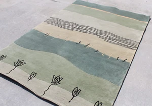 R14727 Gorgeous contemporary Tibetan Woolen Area Rug 5' X 8' Green Color Flow - Picture 1 of 9