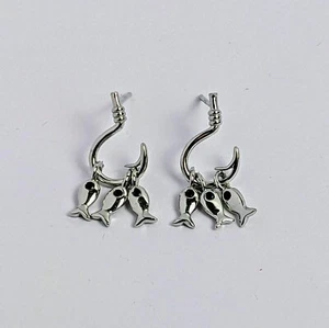 Fish in Hook - Minimalist Hypoallergenic s925 Sterling Silver Stud Earrings - Picture 1 of 2
