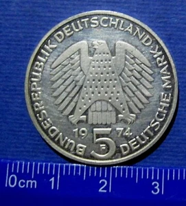 Germany 1974 Bundesrepublik Deutschland 5 Mark Silver Coin – Collectible - Picture 1 of 2
