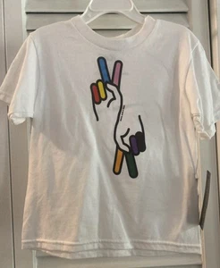 The Phluid Project Kid's White Graphic T-Shirt. Size Small - Picture 1 of 2