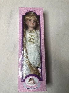 Feine Biskuitporzellan Puppe Limited Collection Goldenvale 1-2000 Handarbeit Neu - Bild 1 von 24