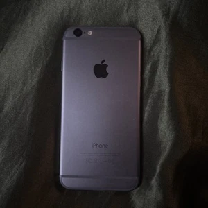 Apple iPhone 6 16GB 32GB 64GB 128GB Unlocked AT&T T-Mobile Verizon Smartphone - Picture 1 of 2