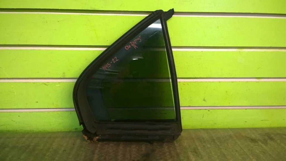 06 LINCOLN ZEPHYR SDN PASSENGER RIGHT VENT GLASS OEM 1445-22 Foto 1 de 4