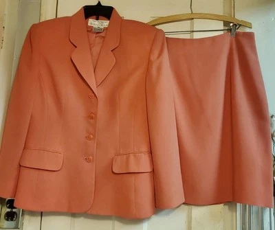 RENA ROWAN FOR SAYVILLE MELOCOTÓN CORAL ROSA Chaqueta Falda Conjunto Traje Mujer TALLA 12/14 Foto 1 de 4