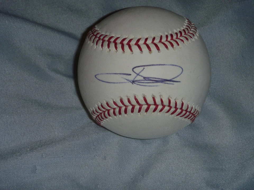 Laynce Nix Philadelphia Phillies Signed/Auto Baseball   MLB Auth - Image 1 of 1