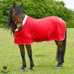 Red Show Fleece by Rhinegold Fur Collar Soft Padded Neck Travelling UNBRANDED - Picture 1 of 9