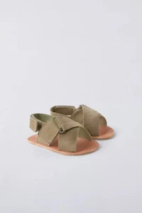 Zara leather baby cross strap sandals Size 15-16 New With tags and Box - Picture 1 of 8